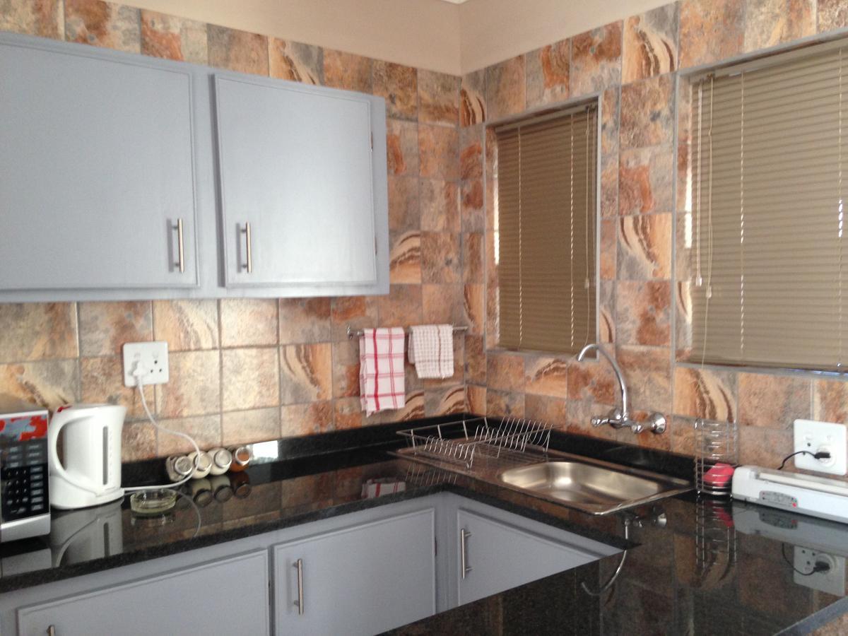 Impala Chalets Phalaborwa Exterior photo